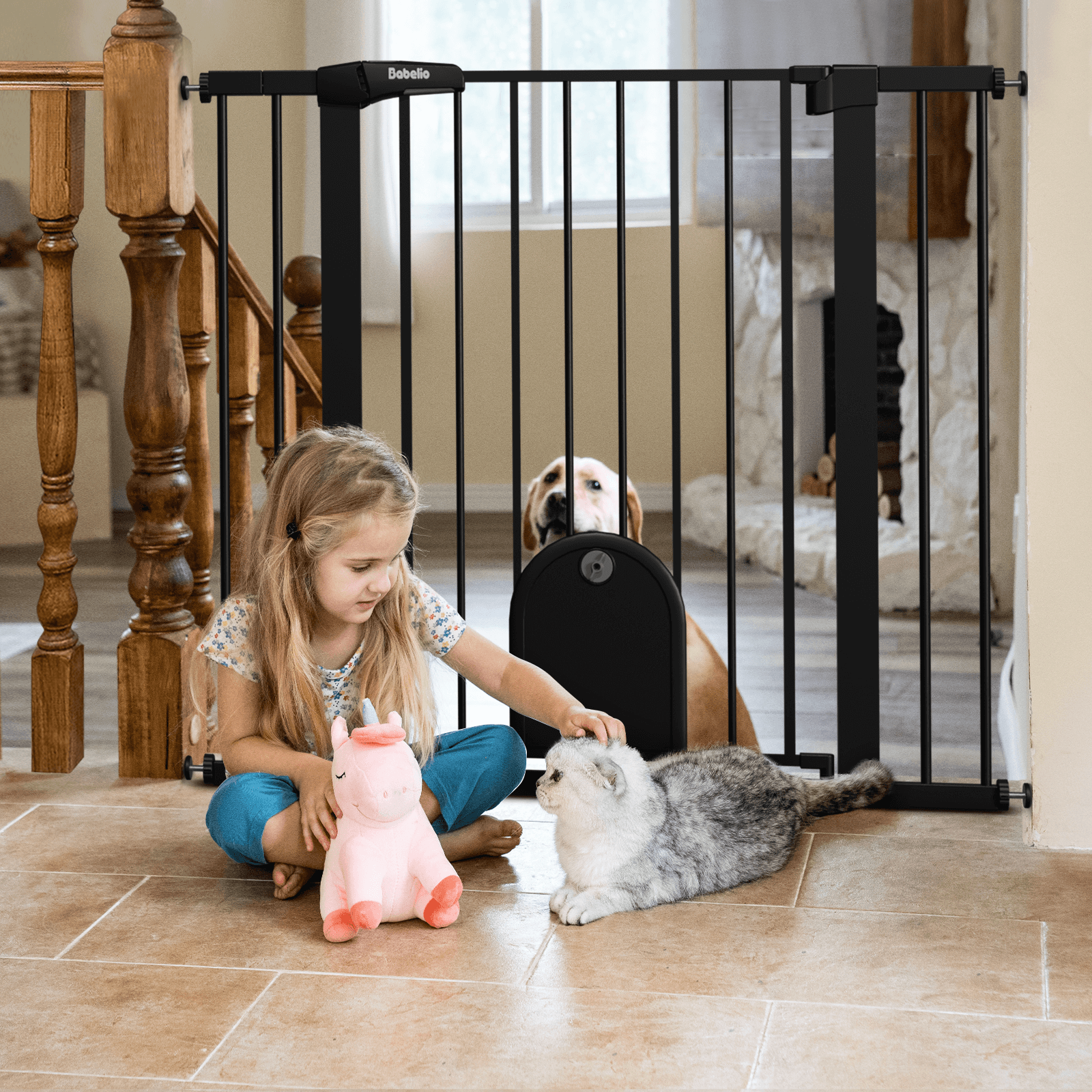 Babelio 29-43" Walk-Thru Baby Gate with Small Lockable Pet Door