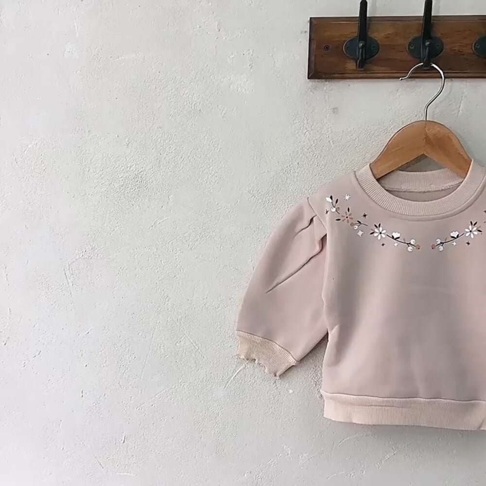 2023 Korean-Style Girls' Winter Fleece-Lined Crew Neck Sweatshirt with Puff Sleeve Detail