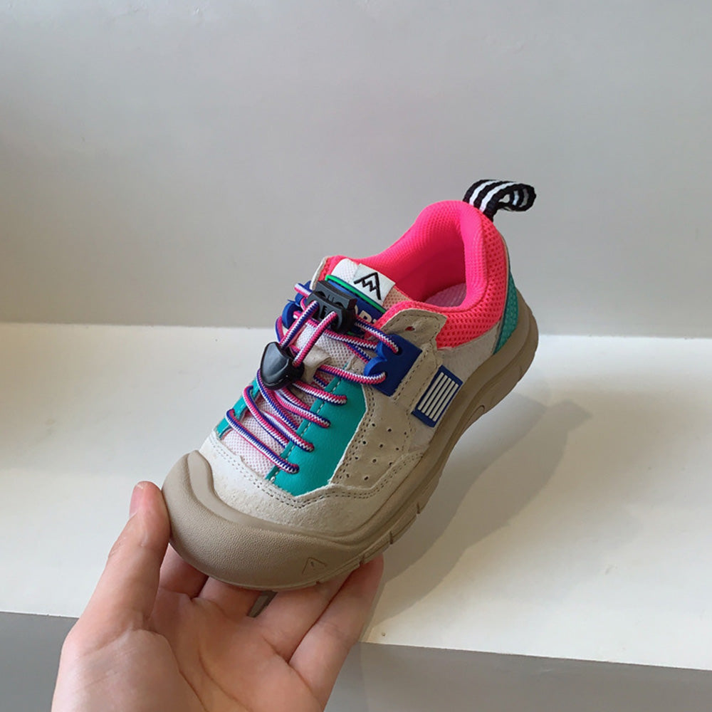 Tiny Cuddling Outdoor Kids Sneakers - Peach Design for Active Adventures