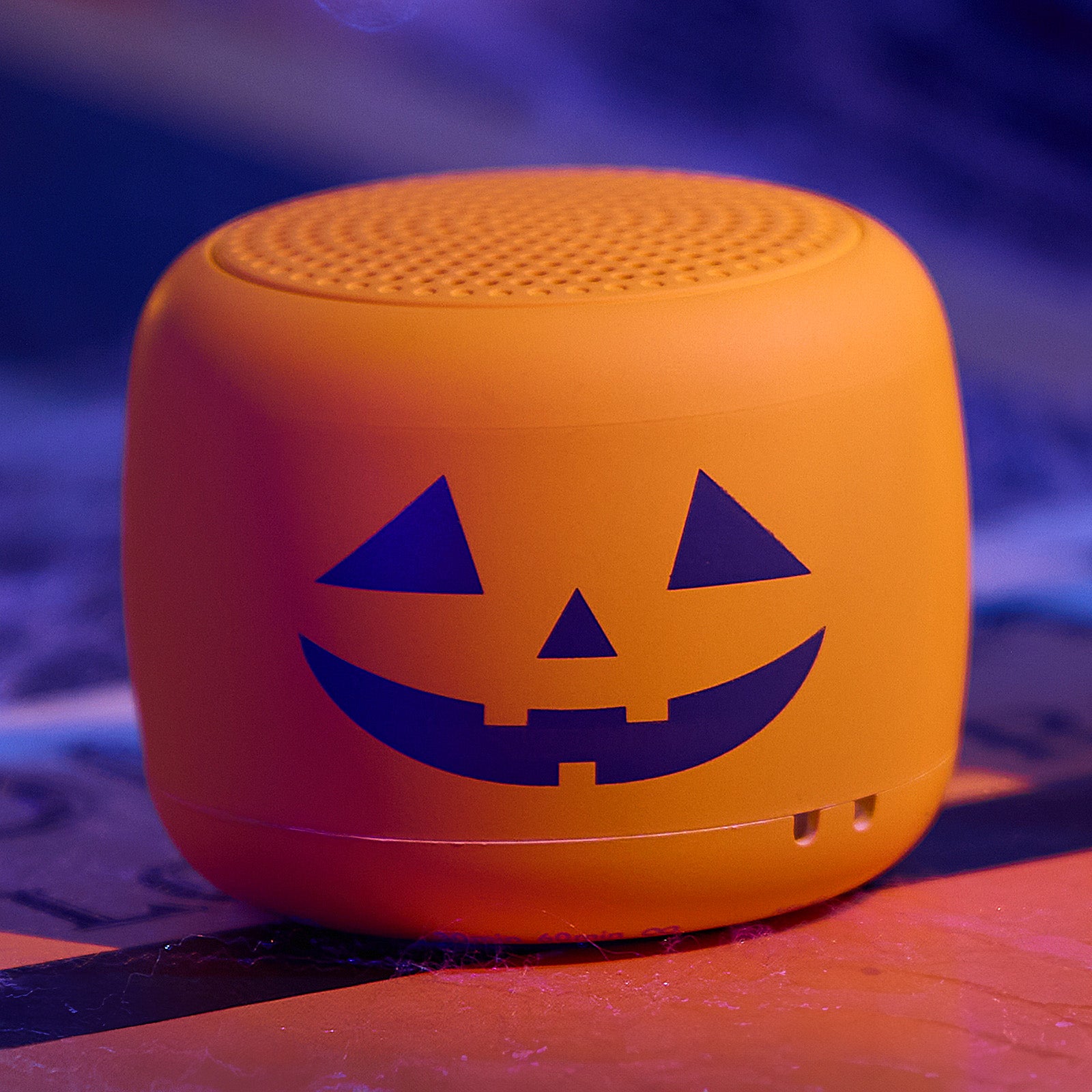 Babelio Mini Portable White Noise Machine | New Halloween Special edition