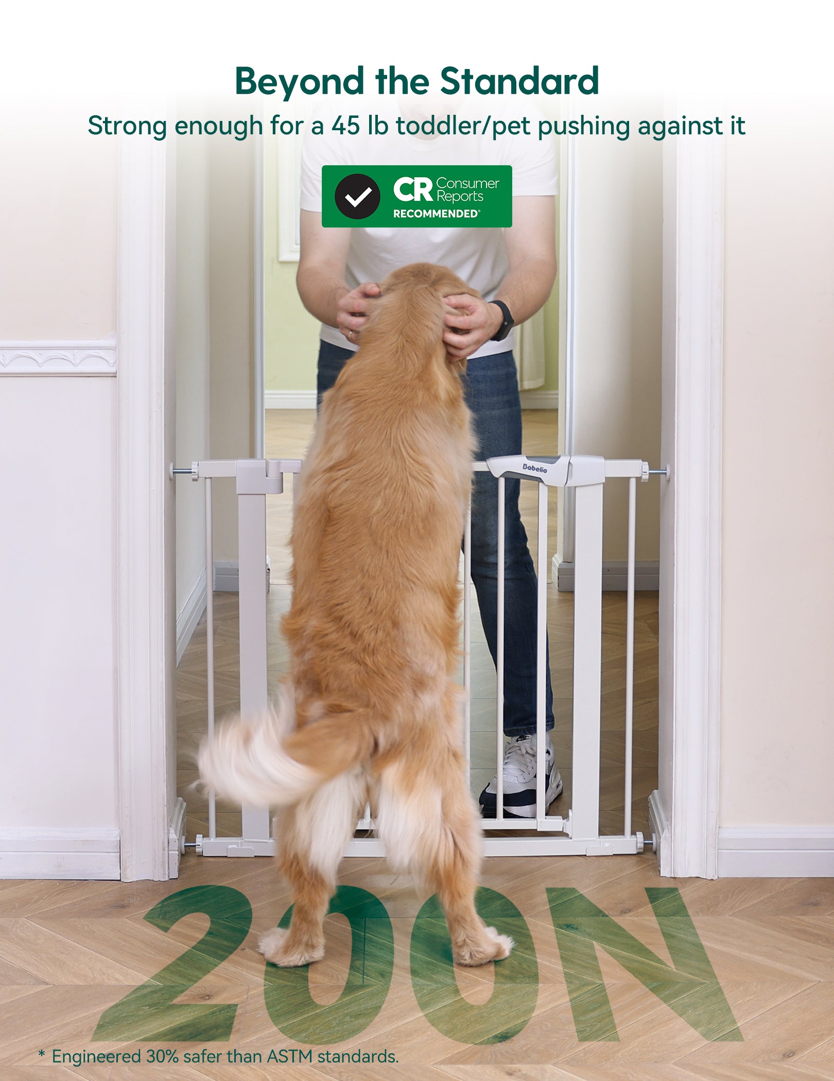 Babelio baby safety gate installed in hallway with dog and adult demonstrating strength#Color_White
