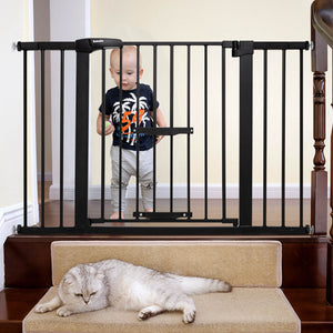 Babelio baby safety gate with adjustable cat door at staircase, baby and cat in hallway