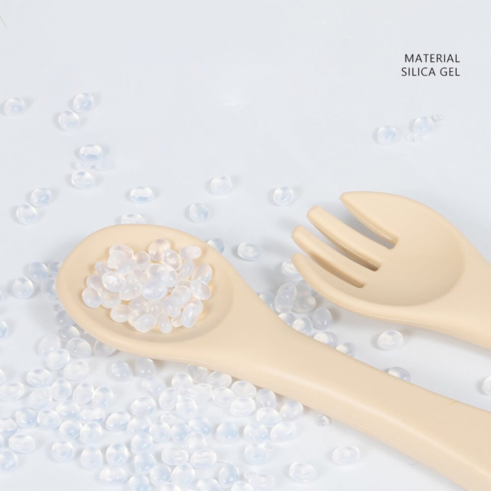 Babelio silicone baby training spoon and fork set on white background